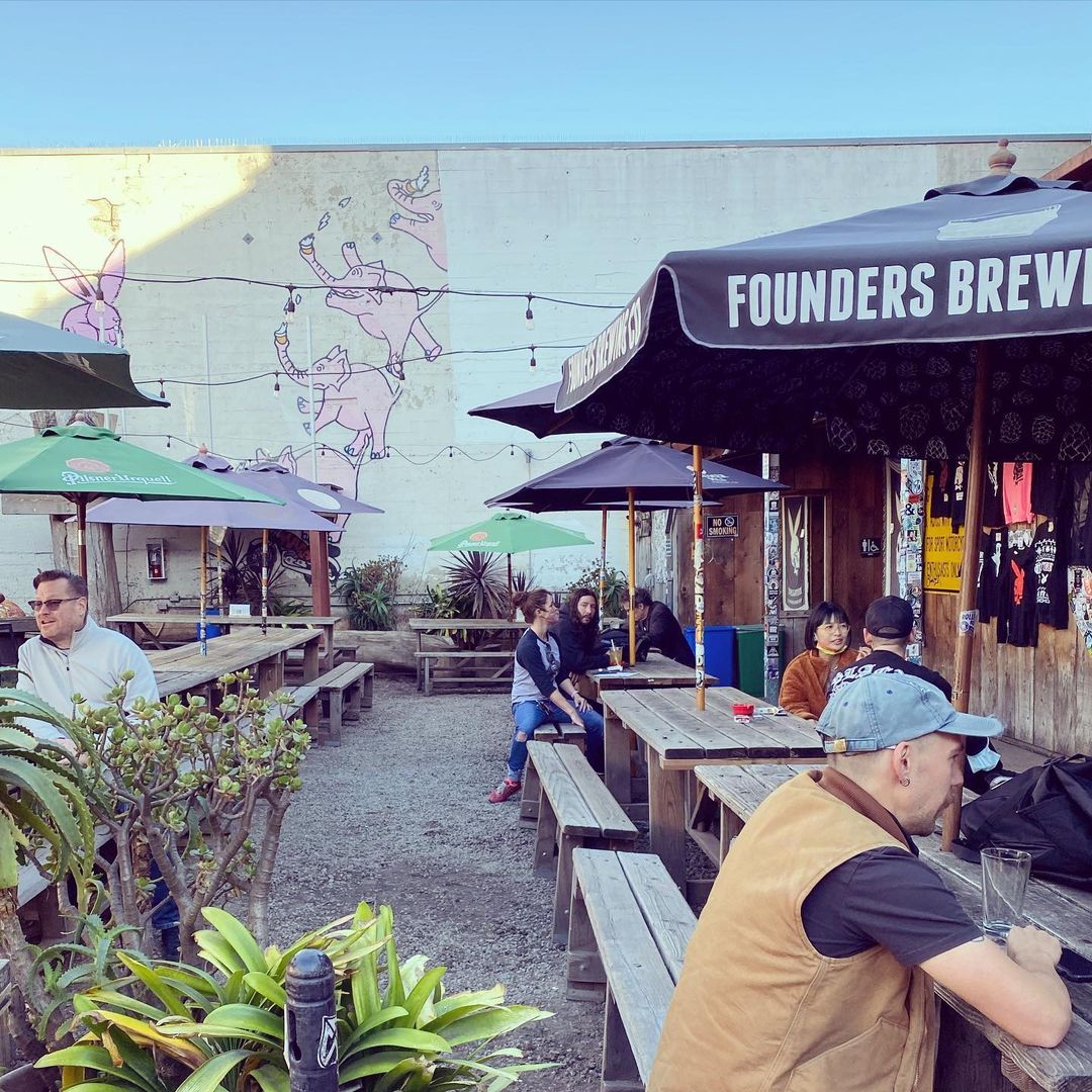 Zeitgeist Sf SF's Zeitgeist Just Took Down Half Their Beer Garden Plastic Barriers