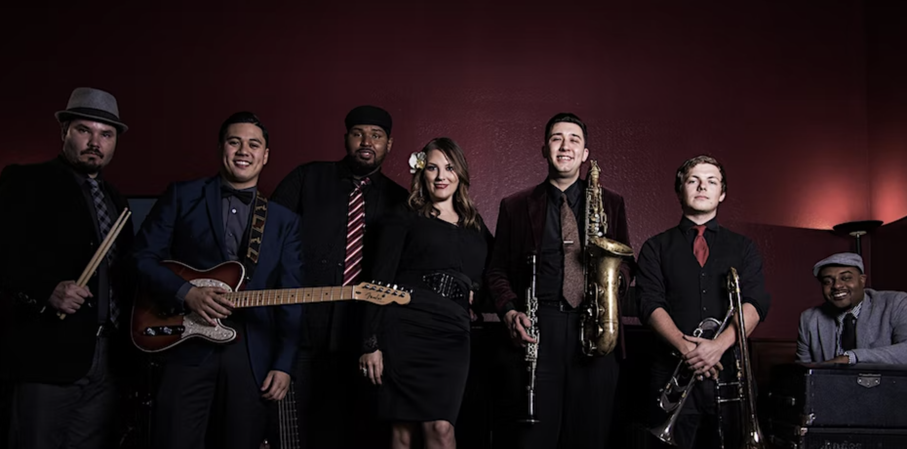 Salesforce Concert SF's Free Holiday Concert at Salesforce Park (2022)